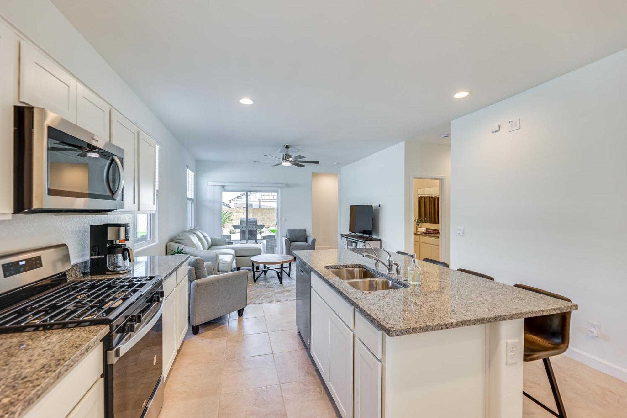 Maricopa Home With Putting Green And Covered Patio! Luaran gambar